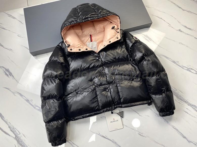 Moncler Women's Outwear 275